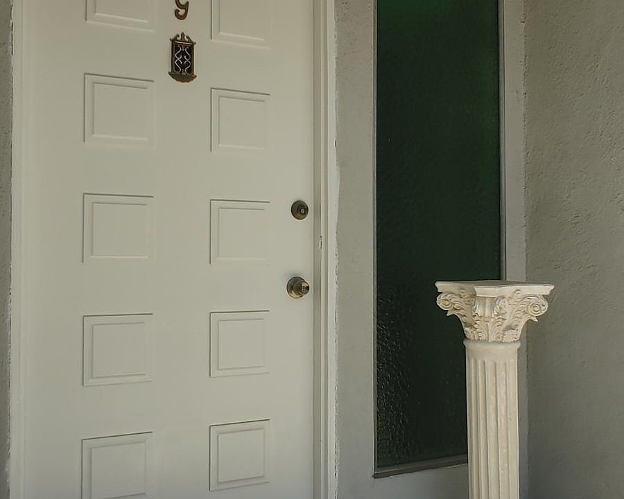 1st image of 826 La Cadena Ave Unit G