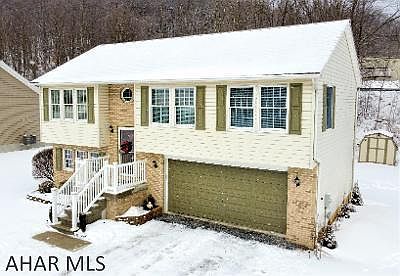1st image of 120 Aspen Ln
