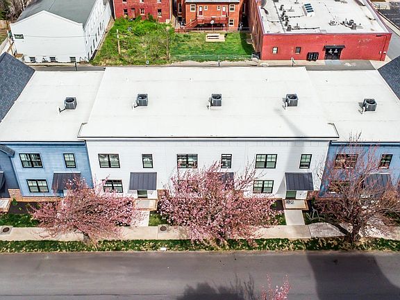 2nd image of 542 Court St