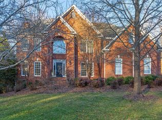 2912 Swan Lake Dr, High Point, NC 27262