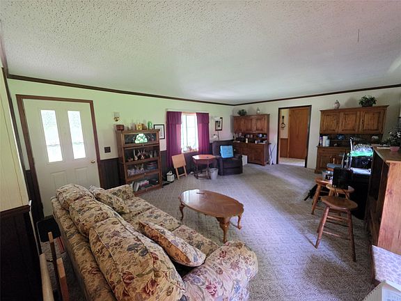 4th image of 18545 Elgin Rd
