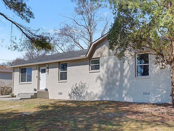 3rd image of 3792 Lunn Dr