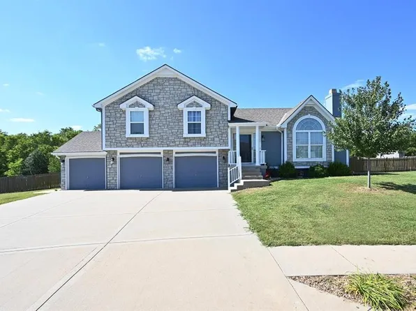 13360 Ridgeview Dr, Platte City, MO 64079
