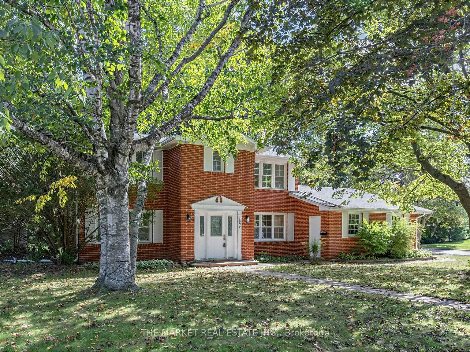 5 bed, $5,000 — Photo 2