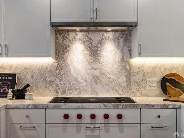 875 California St #404, San Francisco, CA 94108