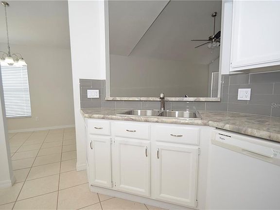 3rd image of 1596 Slash Pine Pl
