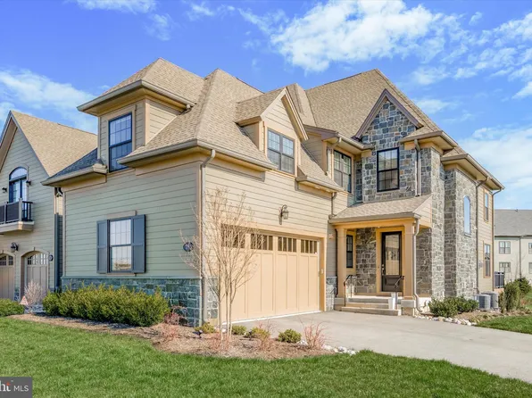 100 Linden Ct, Flourtown, PA 19031