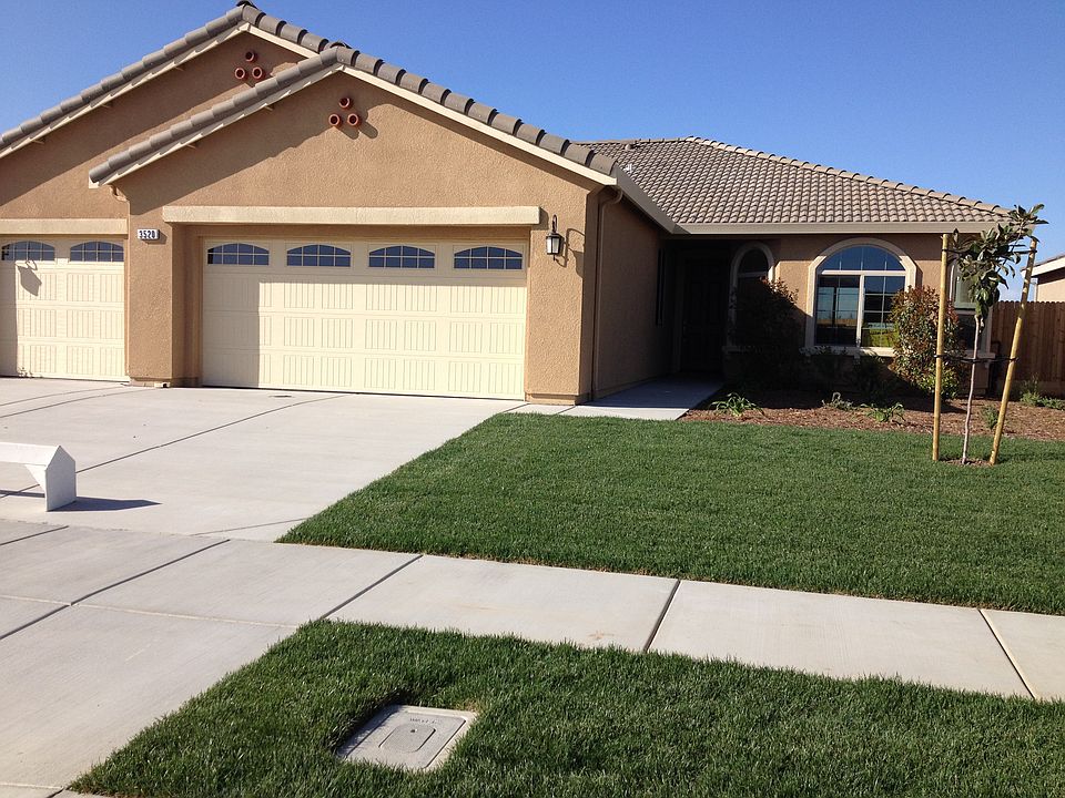 2nd image of 3520 W Buena Vista Ave