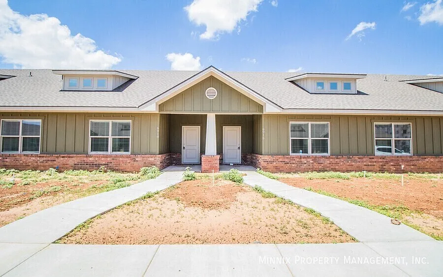 Lubbock, TX|Frenship ISD|3 bedroom 2 bathroom house for Rent|6927 20th St. — Photo 1