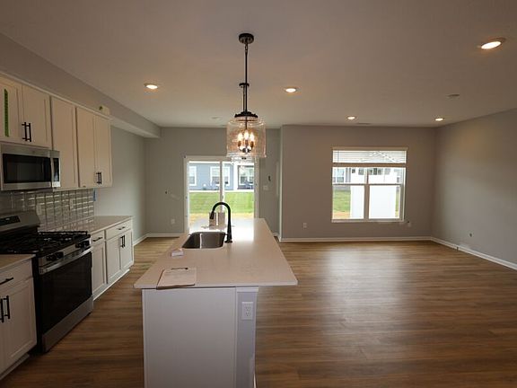 4th image of 12573 Cattle Ridge Dr