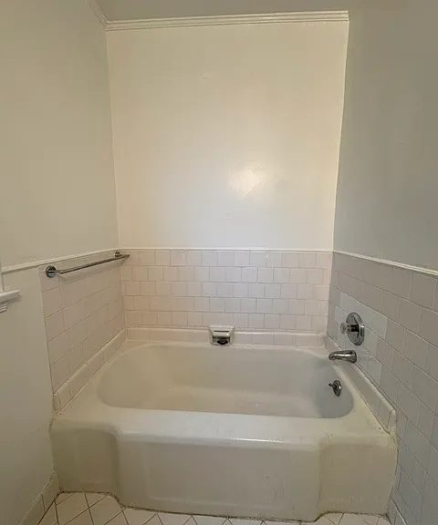 445 N Doheny Dr #B — Photo 14