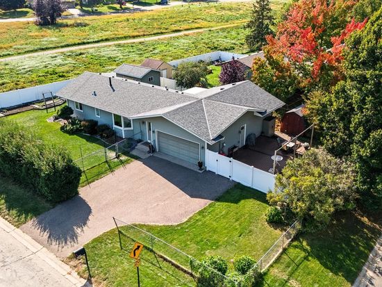 7180 Imperial Ave S, Cottage Grove, MN 55016