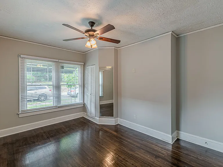 1688 Neely Ave — Photo 8