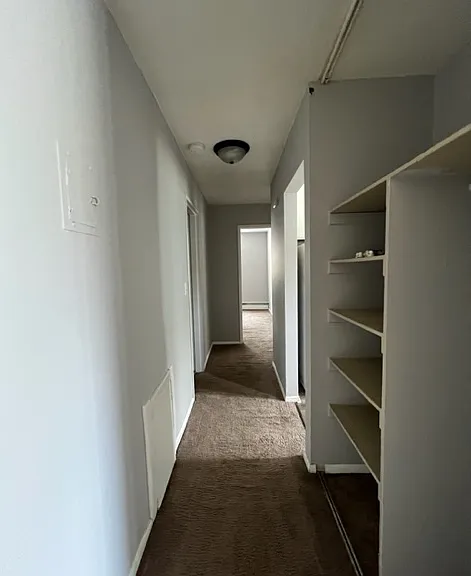 179 Charles St NE — Photo 7