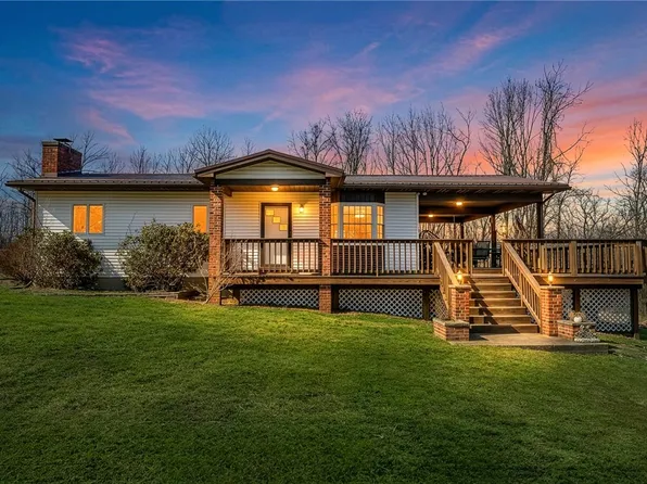 151 Cemetery Hill Rd, Dilliner, PA 15327