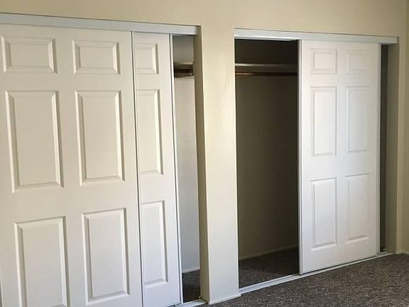 Double Closest and extra large bedroom