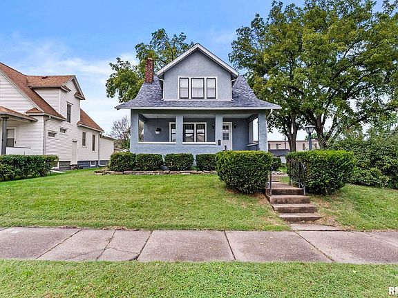 2nd image of 217 40th St