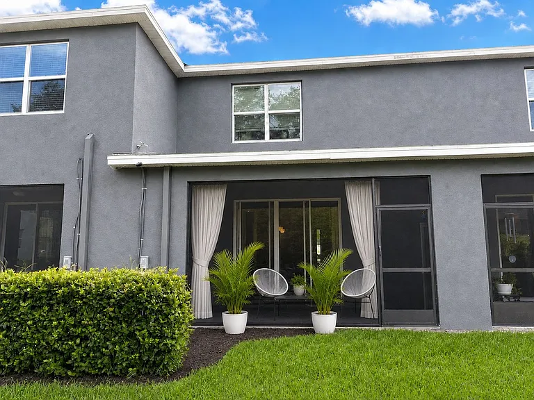 6604 Serenity Fall Ln — Photo 3