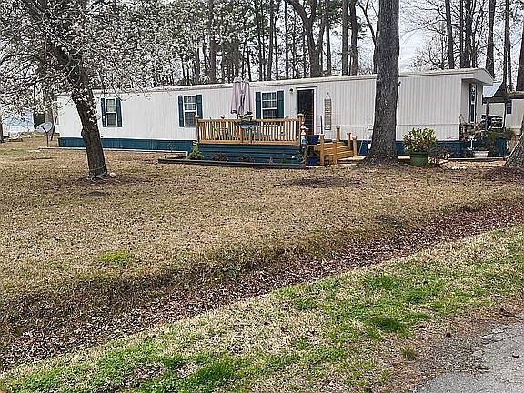 5th image of 1962 Country Living Ln
