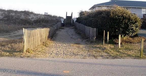 2nd image of 481 Ocean Dr