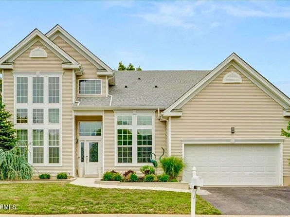 135 Lakeland Drive, Barnegat, NJ 08005