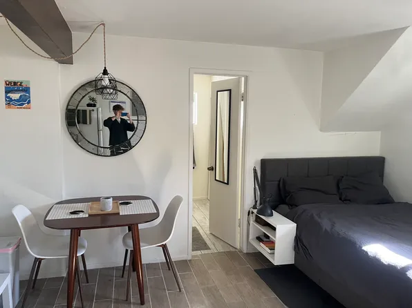 (undisclosed Address), Corona Del Mar, CA 92625