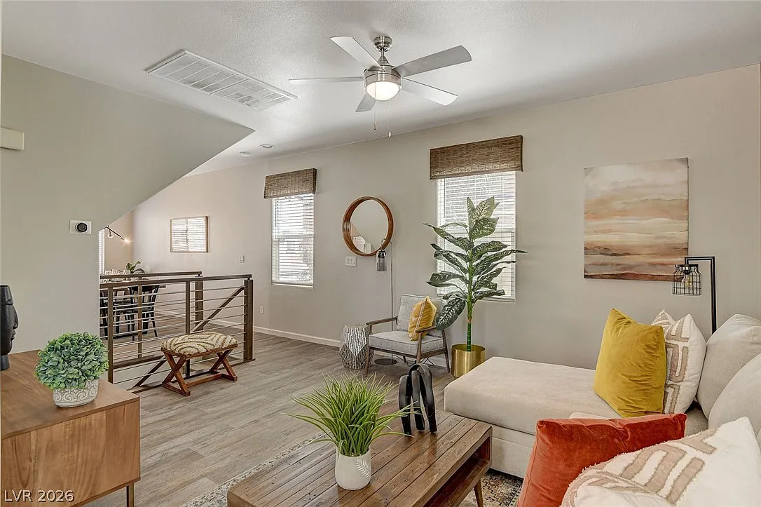 3 bed, 3.5 bath, 1698 sqft, $2,250 — Photo 4