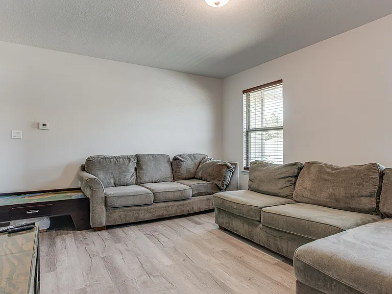 3255 Stephens Landing Ln — Photo 24