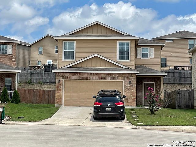 1st image of 3815 Hickory Arch