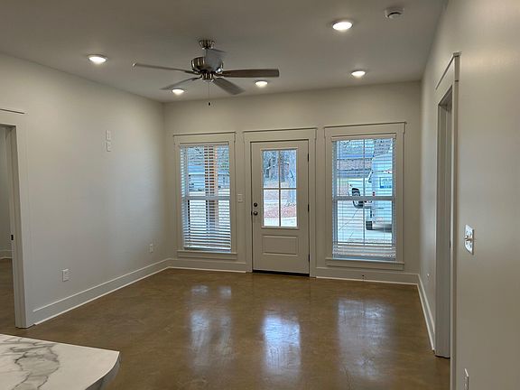 3rd image of 46-100 W Center St