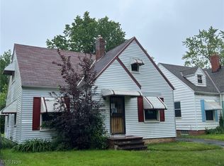 3865 Lee Heights Blvd, Cleveland, OH