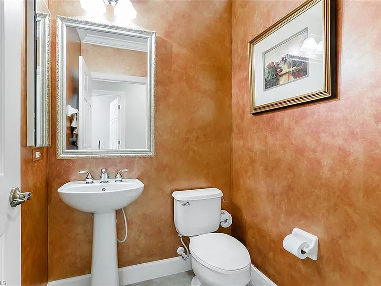 8023 Players Cove Dr #6-101 — Photo 11