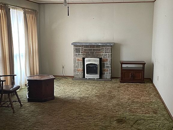4th image of 123 N Washington Ave