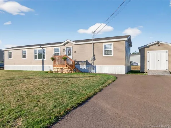 47 Perrot St, Shediac, NB E4P 0H3