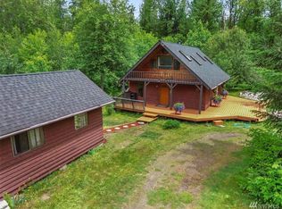 17329 Russian Hill Ln SE, Rainier, WA 98576