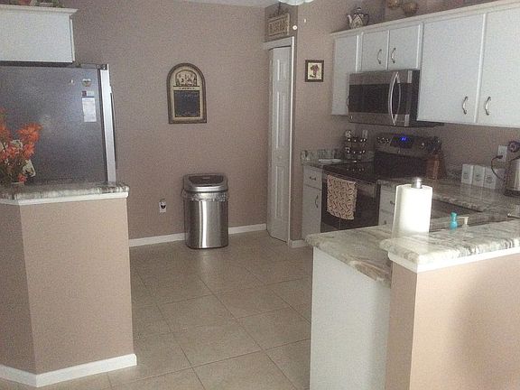 Kitchen with Granite 