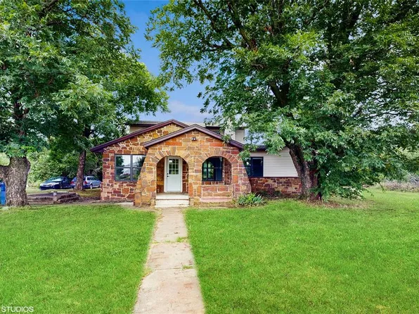 2122 N Dobbs Rd, Harrah, OK 73045