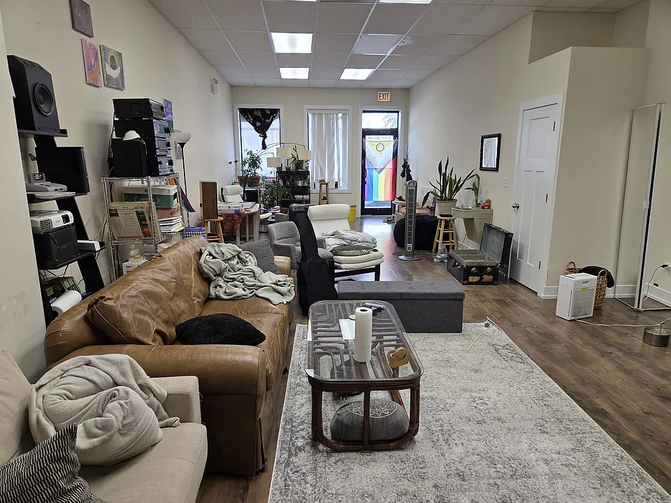 1311 N Western Ave #1FAB
