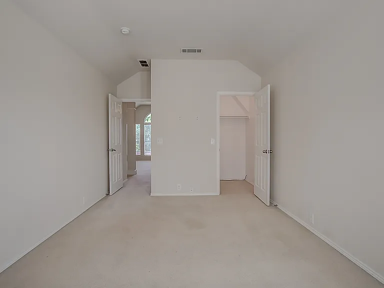 2609 Monroe Dr — Photo 24