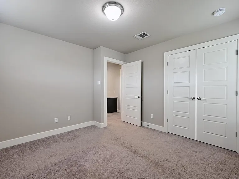 2021 Carlson Dr — Photo 23