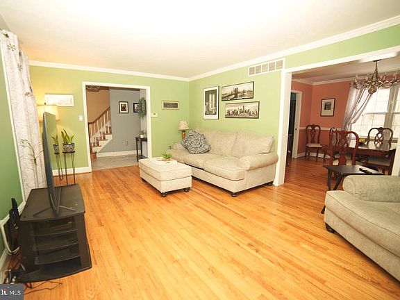 4th image of 2318 Shipley Rd