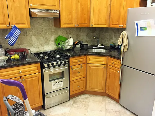 Rented by Joe Gotham LTD | media 16