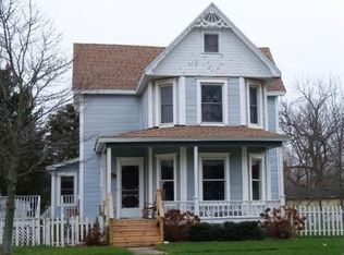 210 E Main St, Ashkum, IL 60911