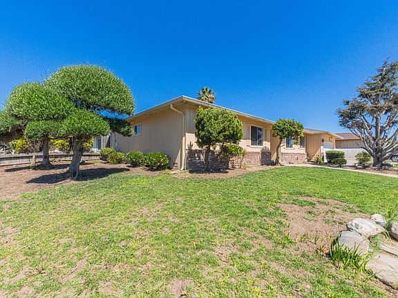 2nd image of 611 Argentine Dr