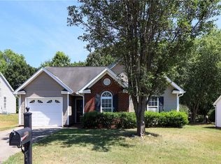 175 Wynbrook Ct, Winston Salem, NC 27103
