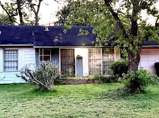 8426 Rockford Dr, Houston, TX 77033