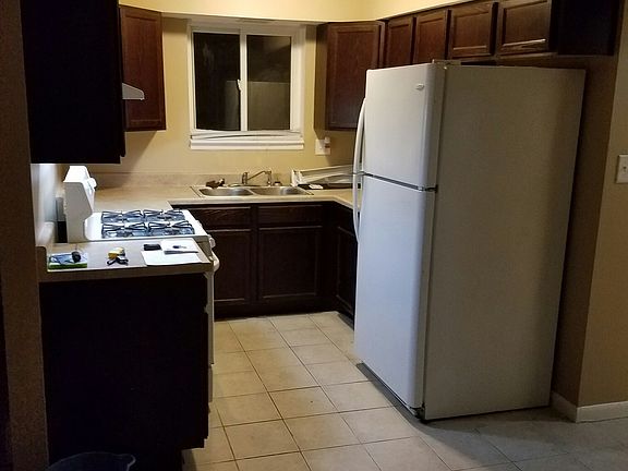 4th image of 649 Jeffery Ave APT 3N