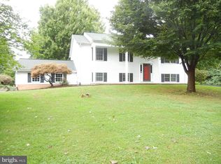 4045 Hunt Crest Rd, Jarrettsville, MD 21084