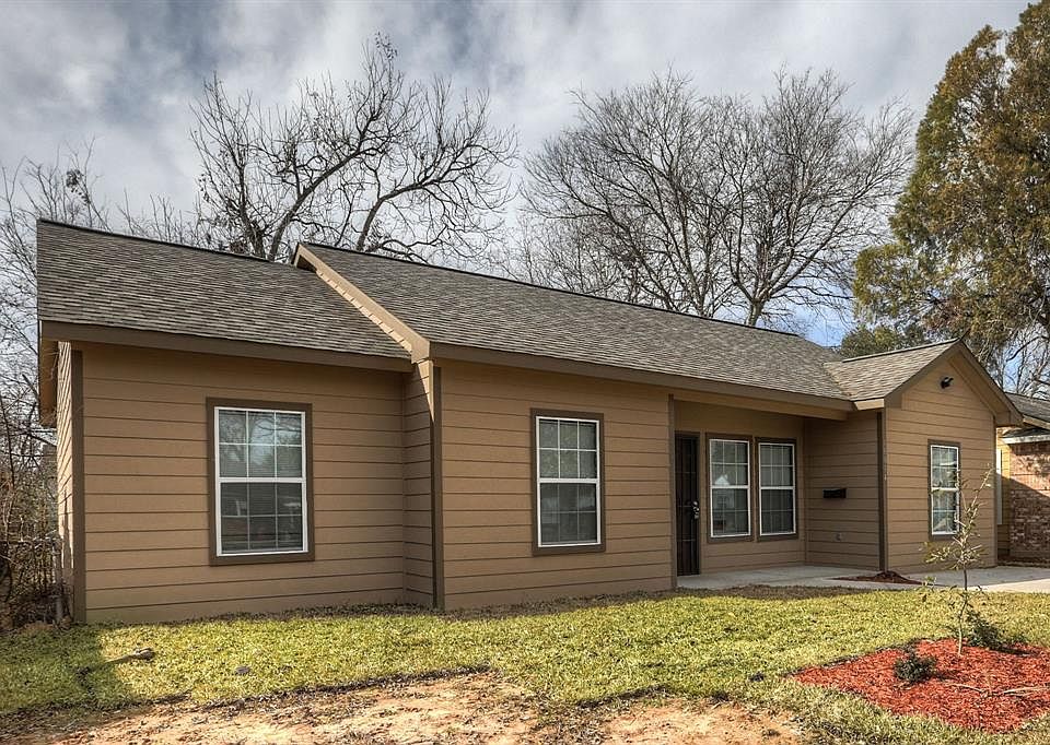1st image of 10014 Sierra Dr