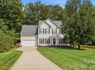 7202 Red Bush Ct, Indian Trail, NC 28079